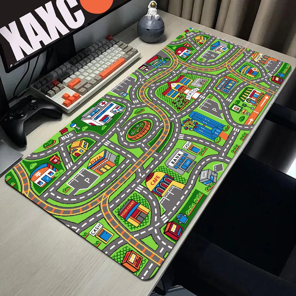 Gaming Accessories Pc Setup - PCゲームセットアップアクセサリーシティロード漫画マウスパッド、大型デスクマット、ゲーマー、900x400、コンピューターテーブルマット、オフィスXL